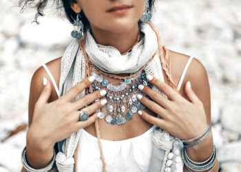 Jewellery tips for you going on a vacation