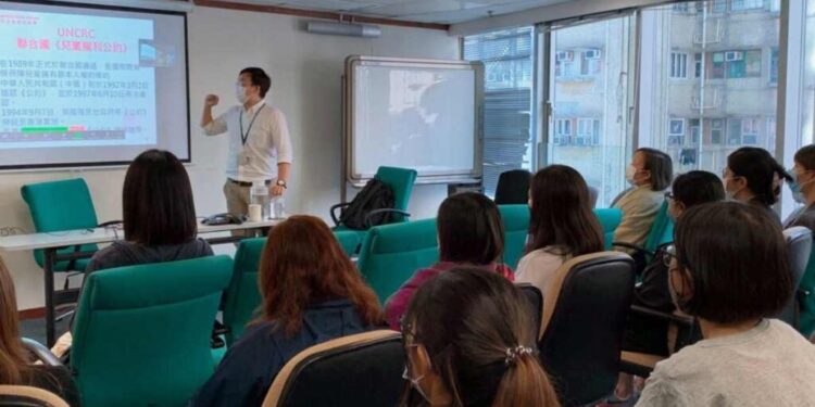 Discover the Top Tips to Help You Choose the Best Institute for UPSC!