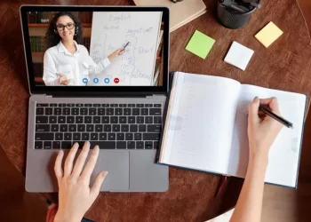 Applying to Online Degree Courses: Tips and Strategies for Success