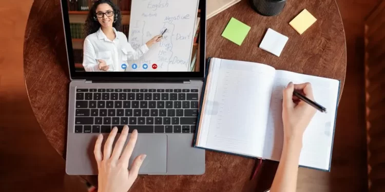 Applying to Online Degree Courses: Tips and Strategies for Success