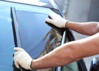 The Functional Benefits of Window Tinting for Your Vehicle